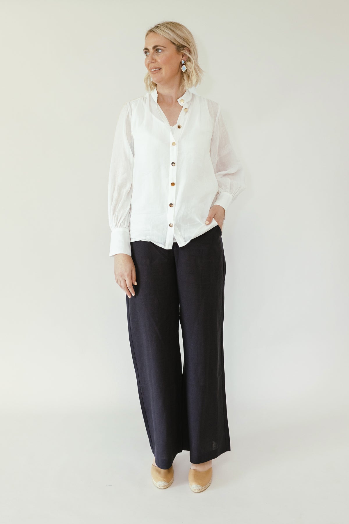 Presence Blouse in Seasalt