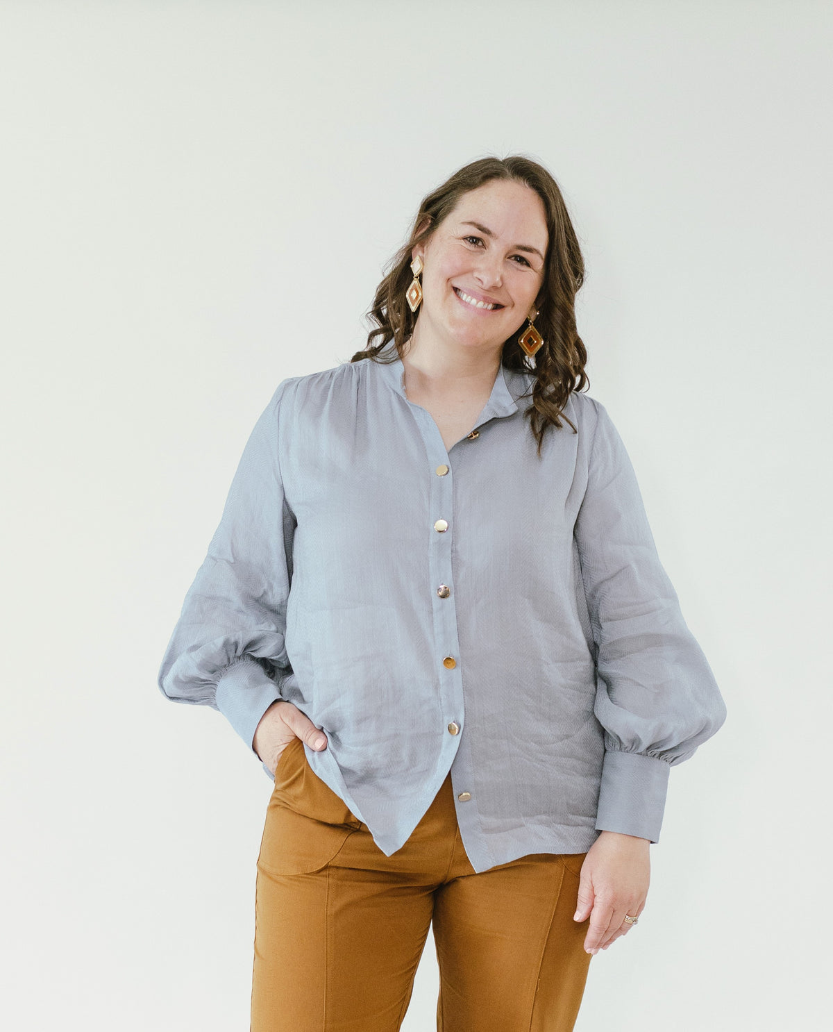 Presence Blouse in Dusted Blue