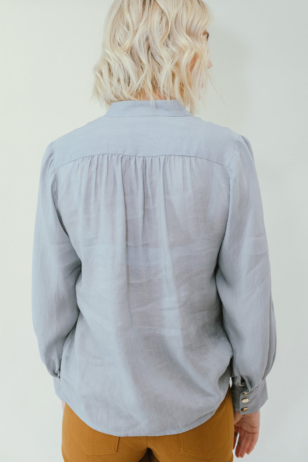 Presence Blouse in Dusted Blue