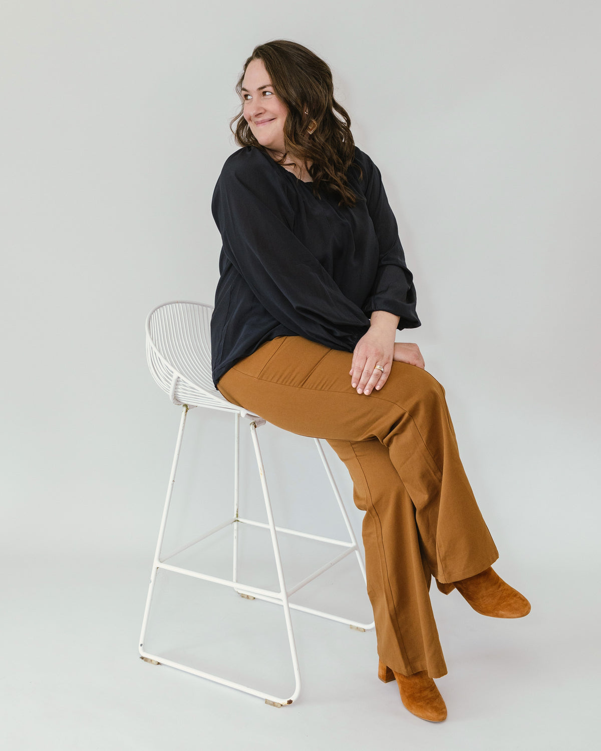 Aura Blouse in Midnight