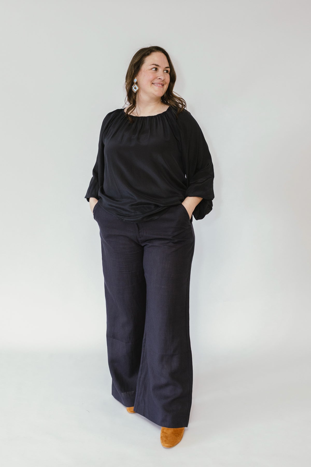 Muse Wide Leg Pant in Midnight
